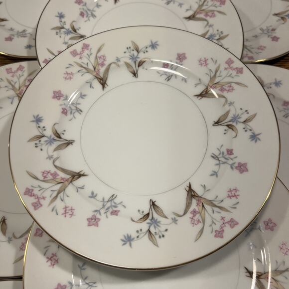 10 Vintage MEITO LUCILLE Salad Plates 1960s Japan Floral PRISTINE EXCELLENT Disc - Picture 1 of 15